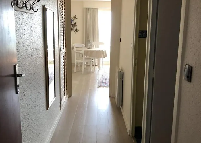 And Terrace Sea View In Apartment *